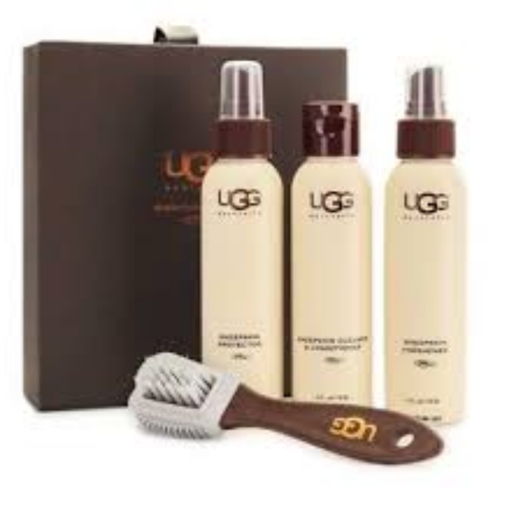 UGG Sheepskin Care Kit